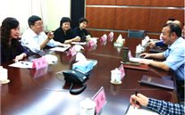 大渡口区委常委徐晓勇一行来欧博abg官网集团调研